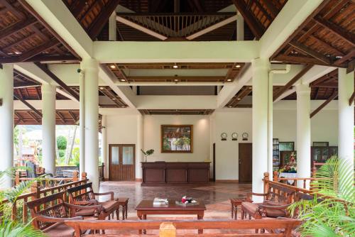 Lobby, Royal Lanta Resort & Spa in Klong Dao Beach