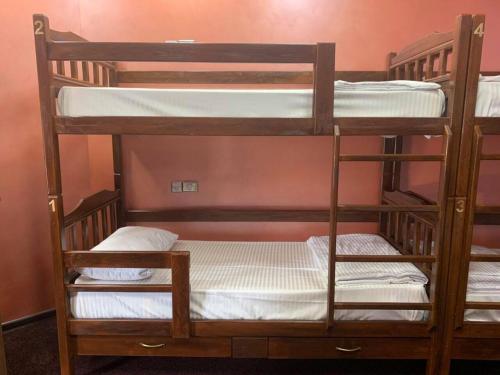 HOTEL N1 – Yerevan