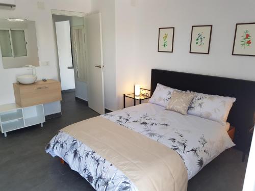 Lovely bungalow for four close to beach and city in Torrevieja - image 10