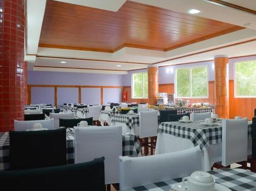 ห้องอาหาร, Rohedama Hotel in กวาราตินกิวต้า