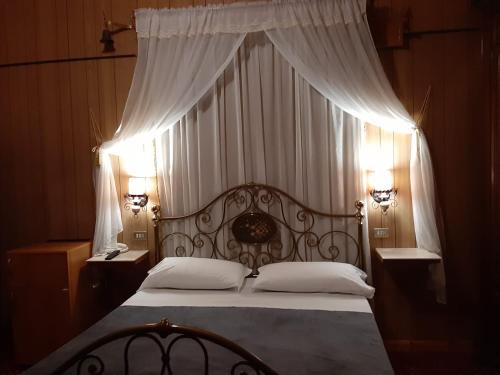 Hotel Ficocle - image 4