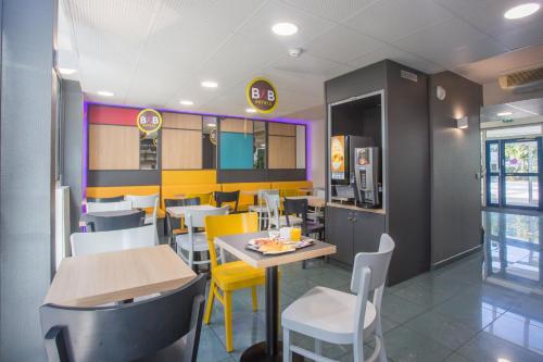 B&B 호텔 Douai Parc des Expos Cuincy - 식음료(F&B)