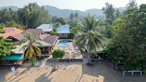 New Coconut Bungalow