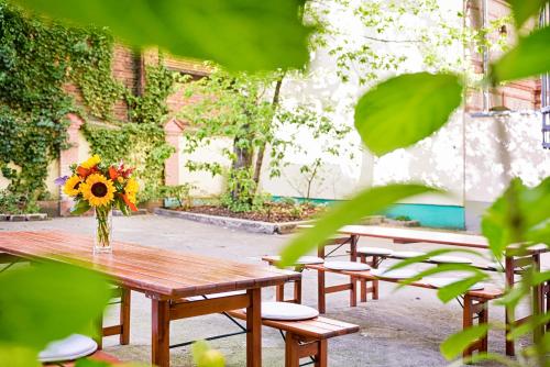 Old Town Hotel - image 2