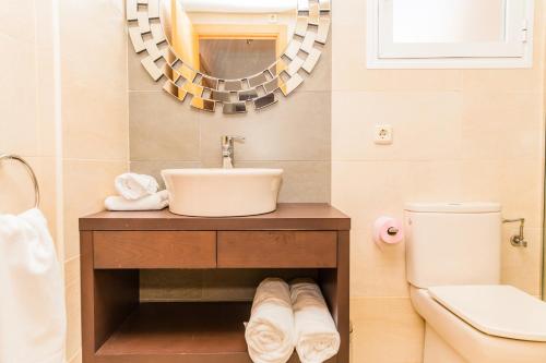 Golden Gardens Duplex Apartment Javea Arenal by Rock Rentals - image 2