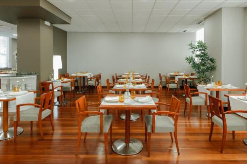 Hesperia Vigo - image 6
