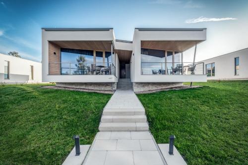 Apartmány HRÁDEČEK - image 13