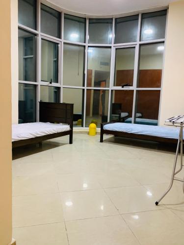 Male bed space, holiday homes, backpackers