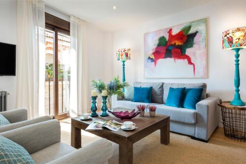 Genteel Home Cabildo Room Type - Three-Bedroom Apartment