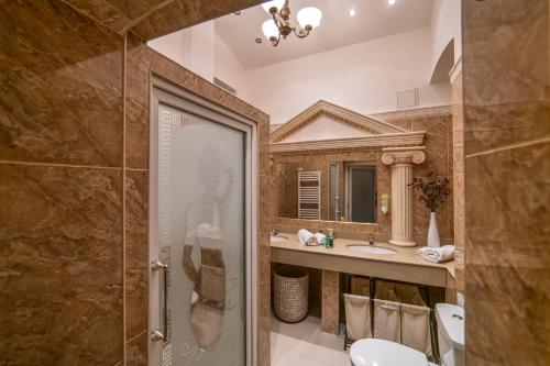 City Park Apartments - image 4