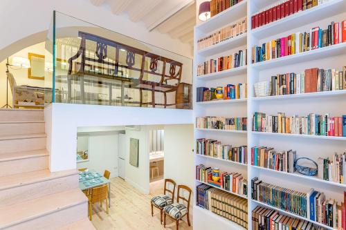 Genteel Home Cabildo Room Type - Two-Bedroom Apartment