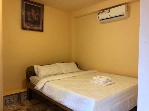 Chom Peysor Guesthouse - Photo 5 of 45