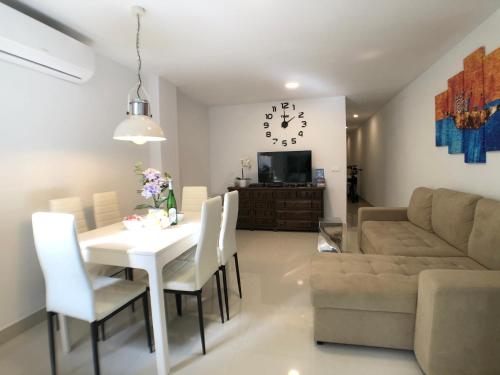  Calle San Carlos 132 in Alicante