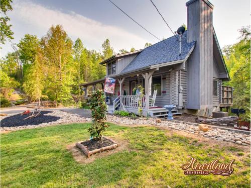 Hanky Panky Cabin in Oldham (TN)