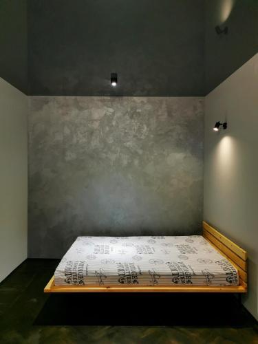 Loft style apartments in the center - image 5