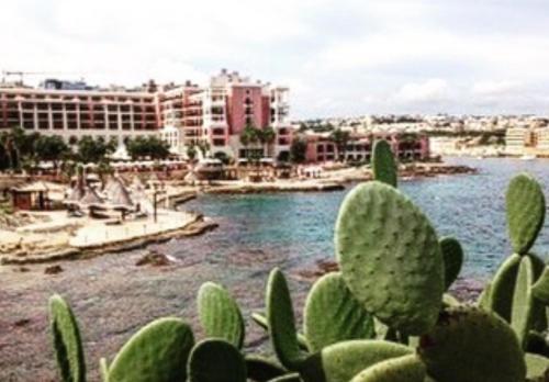 Pembroke Suites in Pembroke