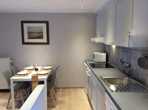 virtuve, DE LANDSHOEVE vakantiewoningen in Zwalm