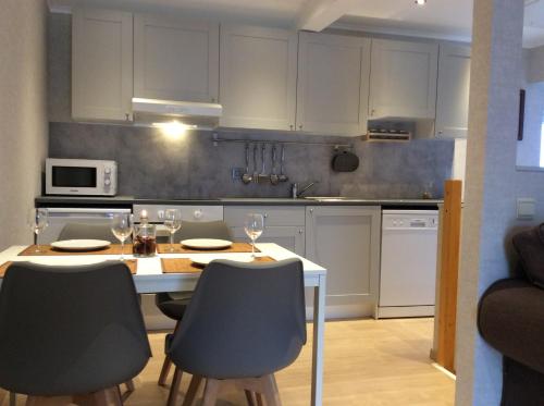 virtuve, DE LANDSHOEVE vakantiewoningen in Zwalm