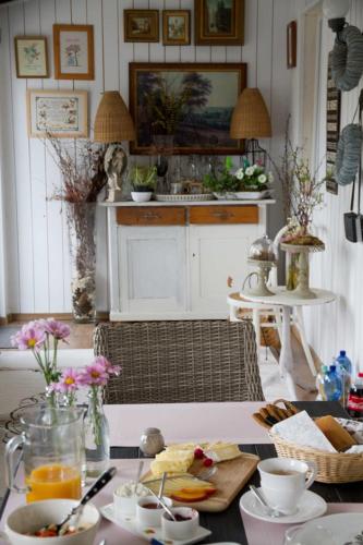 Saarlouis, Ortsteil Beaumarais Anna's CottageBed&Breakfast #TravellerAwards 2022 7.3km von Überherrn entfernt