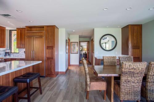 Wailea Elua Village - CoralTree Residence Collection