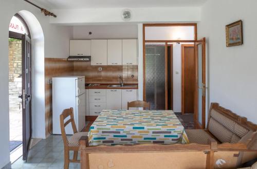 Apartments Star - with swimming pool - main image