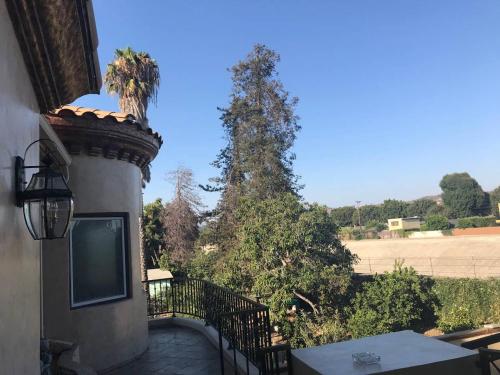 Luxurious 3 BD in Culver City with POOL &HOT SPA thumb 2