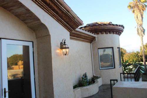 Luxurious 3 BD in Culver City with POOL &HOT SPA thumb 4