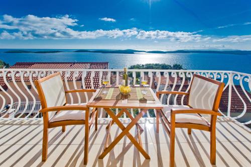 B&B Hvar - Apartments Tatjana Dominis - Bed and Breakfast Hvar