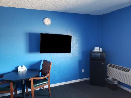 Americas Best Value Inn Greeley in Evans, USA