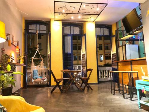 Bar/lounge, Por el Mundo Hostel in Gloria