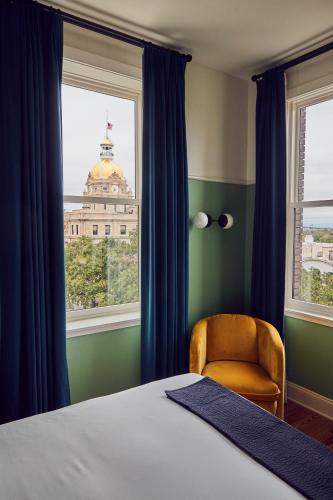 The Drayton Hotel - image 2