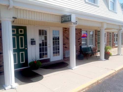 Walton Inn in Willard, USA
