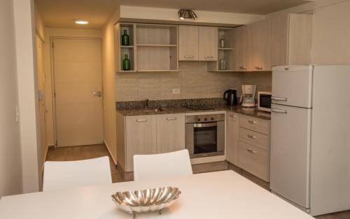 Kitchen, La Bonita Apartment in San Carlos de Bariloche