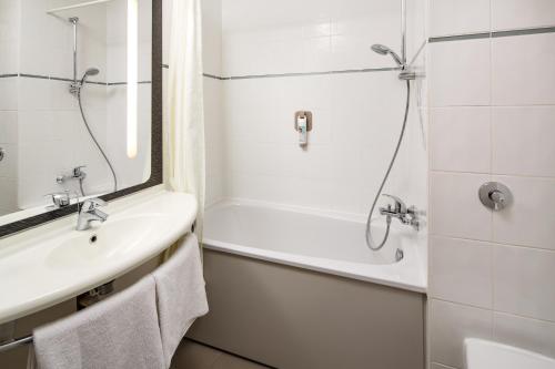 ibis Southampton - image 10