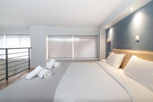 Spacious apartment-600m from the subway, Ateny