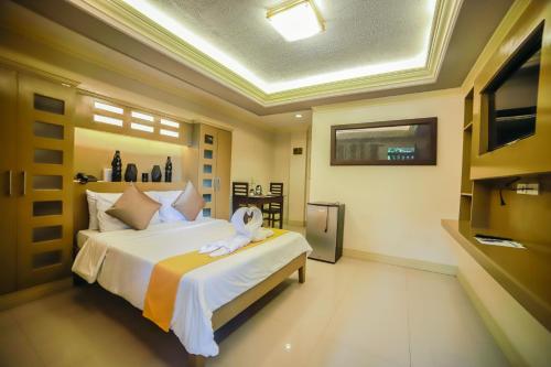 1 queen bed