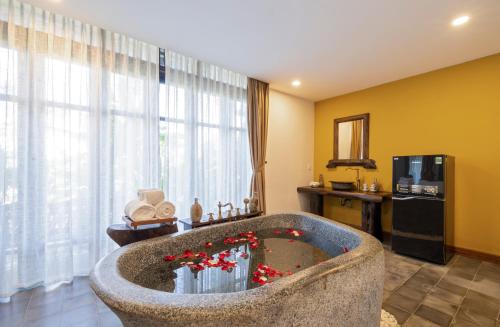 Facilities, Zest Resort & Spa Hoi An in Cam Thanh