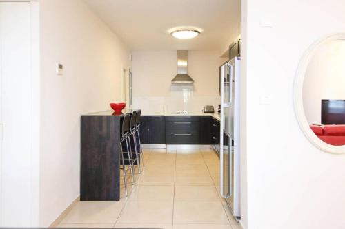 108 - King David Residence - Jerusalem-Rent, Jérusalem (photo 7)
