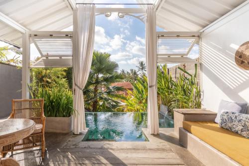 Premier Sunset Villa with Private Pool image 2