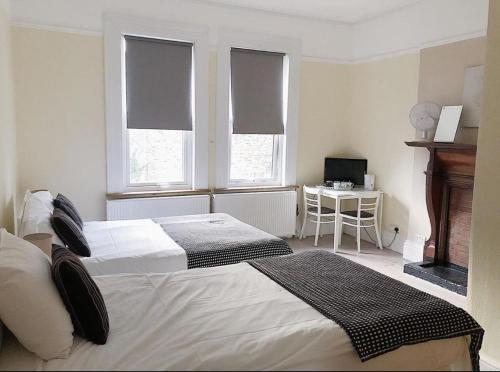 Caspian Hotel - image 5