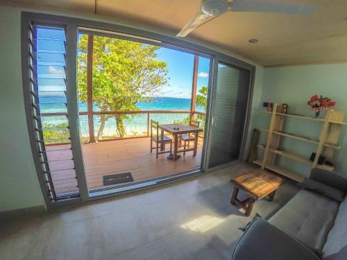 المرافق, Aore Breeze in Aore Island