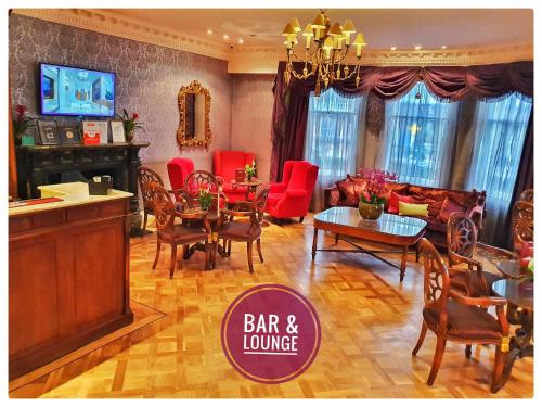 Ashburn Hotel - image 11