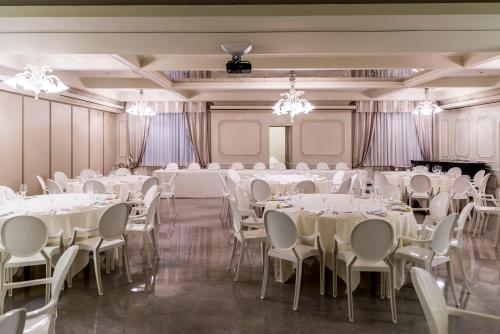 酒吧/高級酒吧, 阿利杜爾布伊羅西酒店 (Alli Due Buoi Rossi) in 亞歷山德里亞