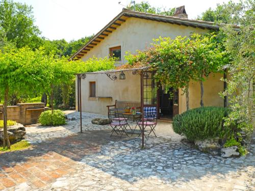  Holiday Home Nest by Interhome in Penna in Teverina