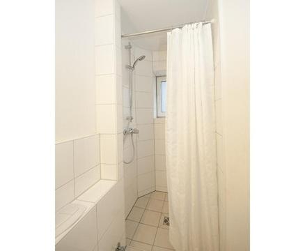 Picklapp Apartments - image 7