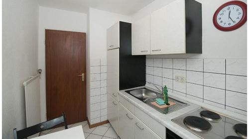 Picklapp Apartments - image 13