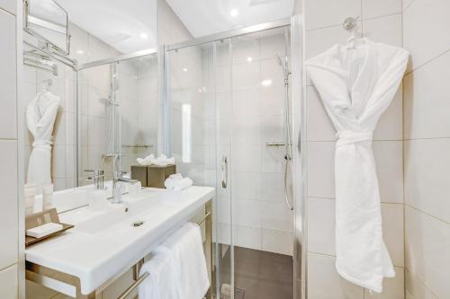 VILLA EIFFEL MADEMOISELLE - image 7