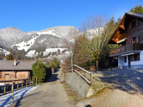 Apartment Chalet Clairval by Interhome in 沙爾梅