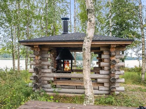 Holiday Home Talasniemi by Interhome