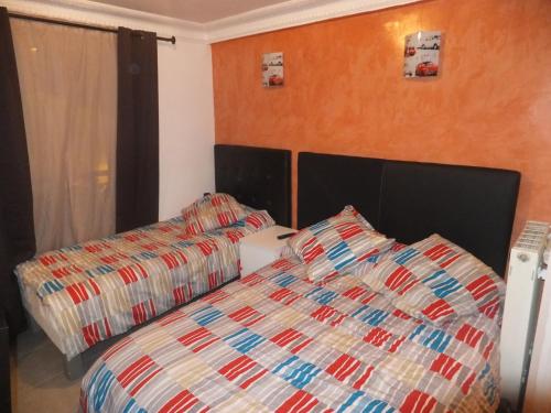 Hotel Pacific - image 2